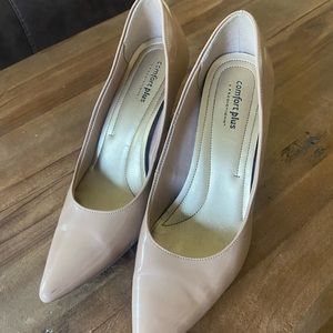 Nude Pumps Heels